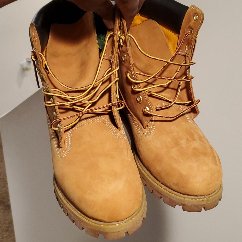 Timberland still fresh.... - Picture 3 of 4